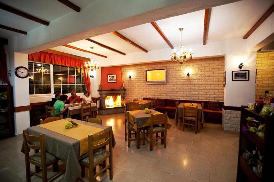 Χenonas Ziakos Hotel Loutra Amarantou ภายนอก รูปภาพ